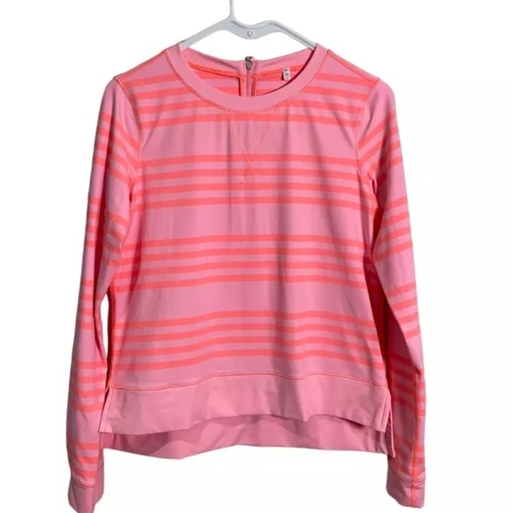lululemon athletica Tops - Lululemon Pullover Long Sleeve Top Sz 6 running 🏃🏻♀️ outdoor breathable